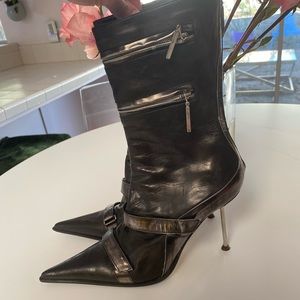 Gianmarco Lorenzi leather pointy toe heel calf boots